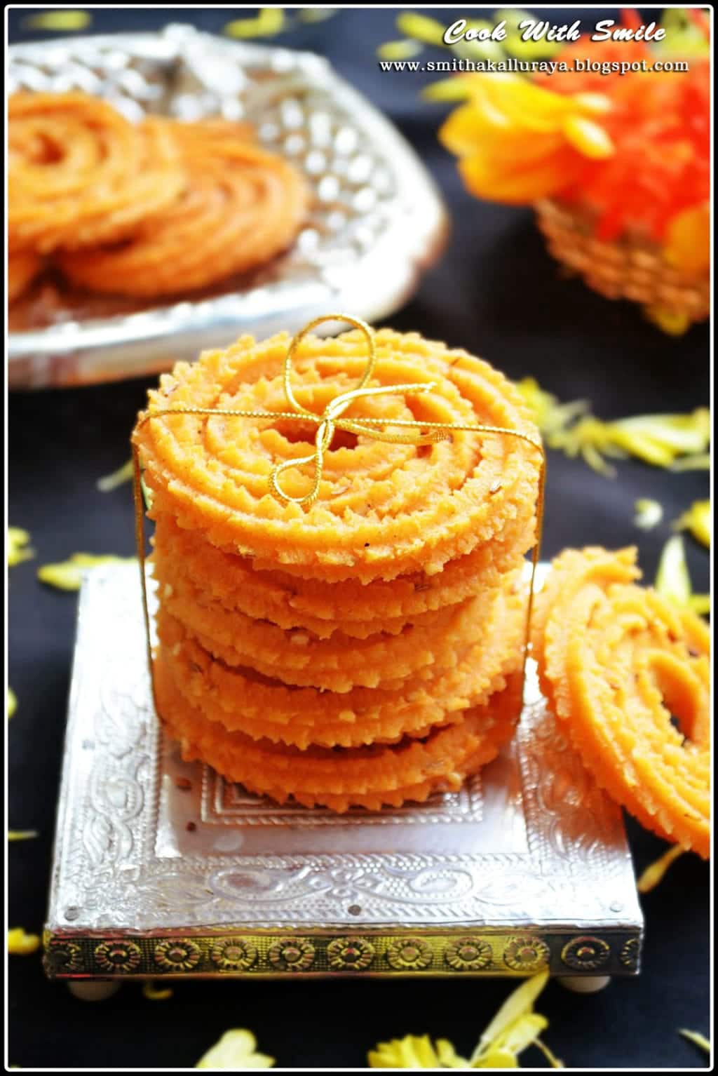 easy rava chakli rava chakkuli