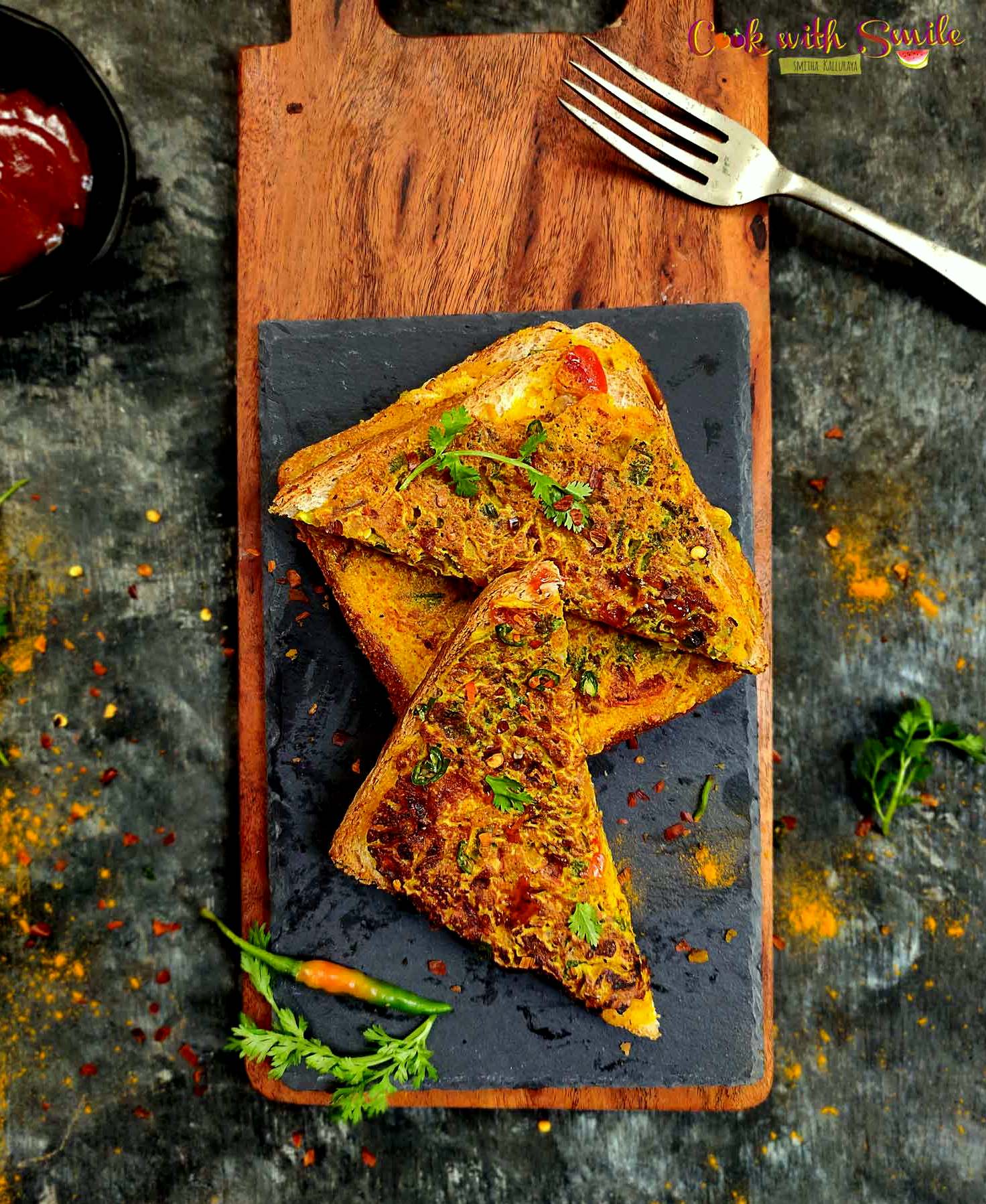BREAD BESAN TOAST RECIPE | BESAN TOAST RECIPE | BREAD BESAN TOAST - Cook with Smile