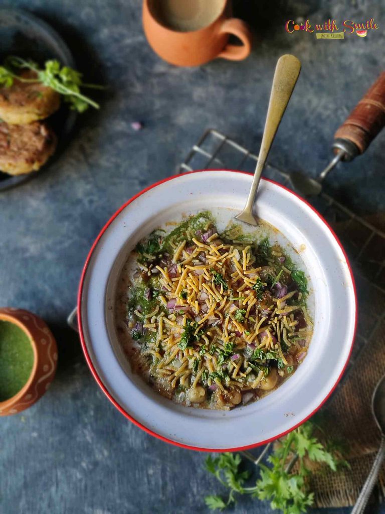 Aloo tikki chaat recipe